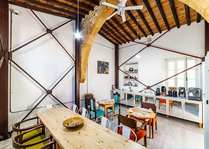 Eagle Eye 니코시아